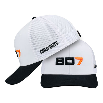 Call of Duty: Black Ops 7 White Snapback Hat - Front and Side View