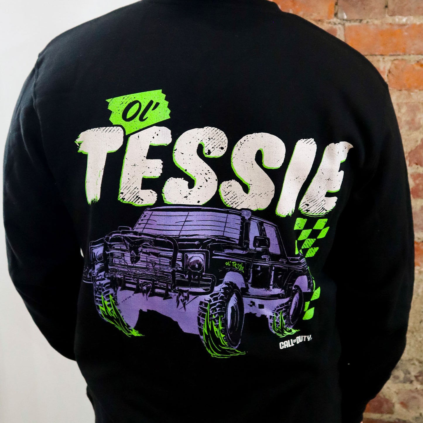 Call of Duty: Black Ops 7 Zombies Ol' Tessie Crewneck Sweatshirt - Back Model View