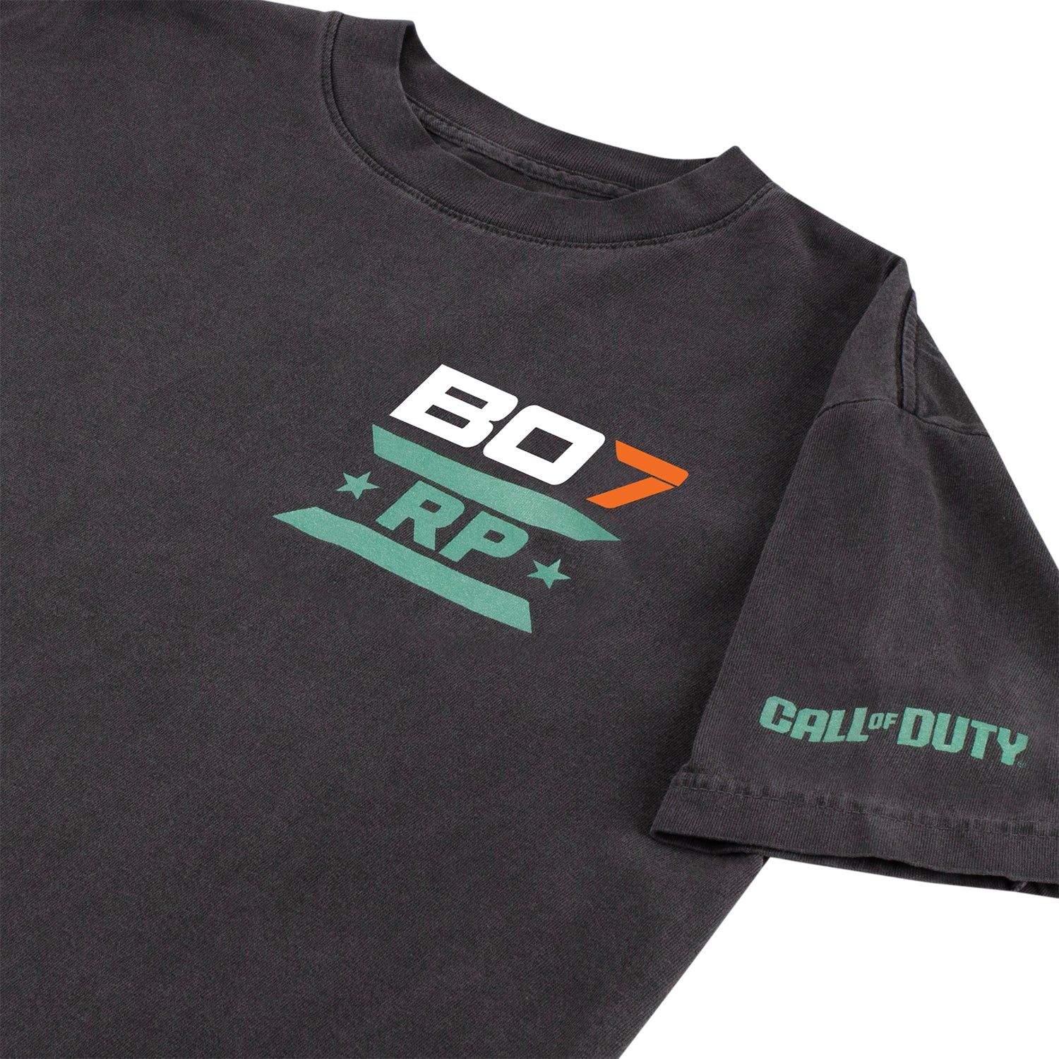 Call of Duty Platinum Rank T-Shirt - Close Up Front View